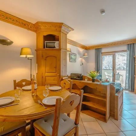 Apartman Le Cristal - Mont Blanc 6 - Happy *