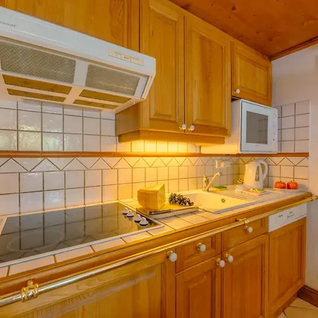 Le Cristal - Mont Blanc 6 - Happy Chamonix