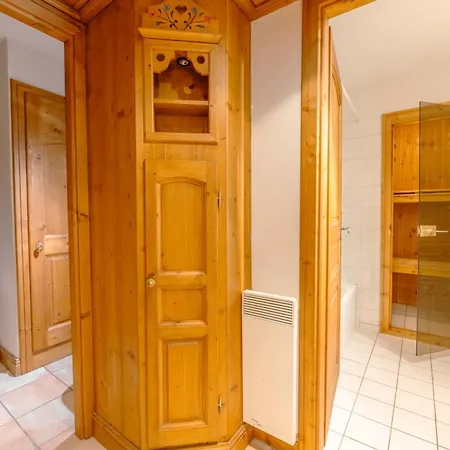 Le Cristal Mb6 View, Pool, Private Sauna, Parking & Wifi - Happy דירה